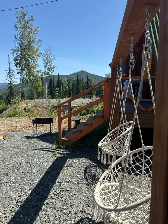 Коттедж Шале в стиле A-frame с видом на горы и лес — Шерегеш