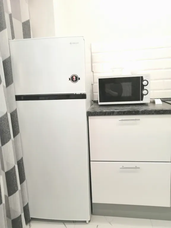 Современная квартира с видом на закат