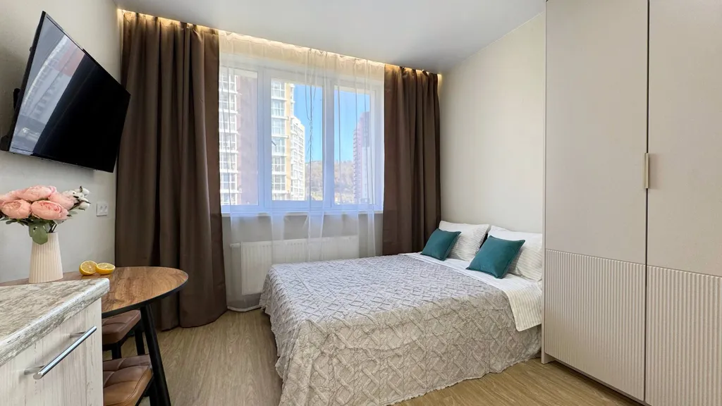 Квартира Уютная и светлая студия на Патрокле — аренда посуточно в Владивосток