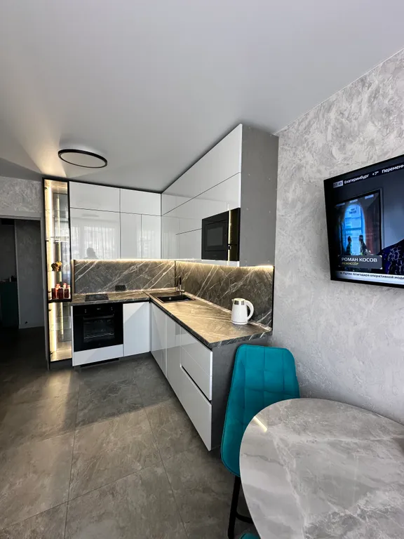 3-комнатная квартира в 500 метрах до моря