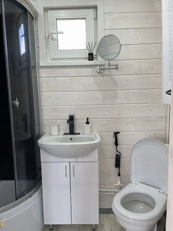 Коттедж 1-комнатный Дом — Шаховская