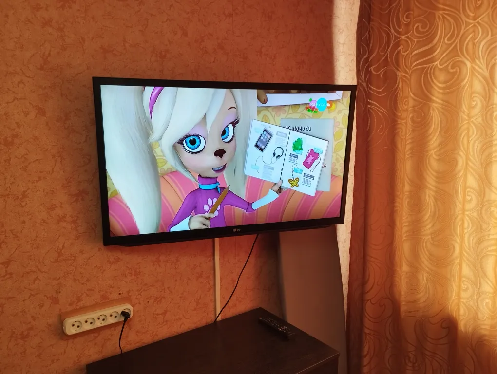 Четырехкомнатная квартира в тихом районе