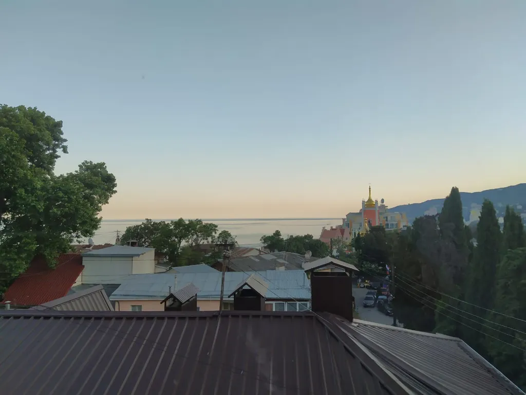 С видом квартира в центре Ялты