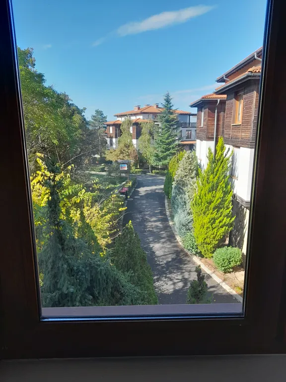 Трехкомнатный люкс в соснах у моря в Санта Марина