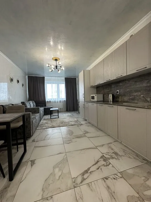 Для тех, кто любит повыше! Вместительная Евро2 на 27 этаже