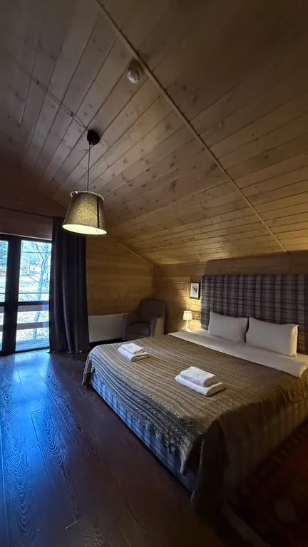 6-комнатный Дом