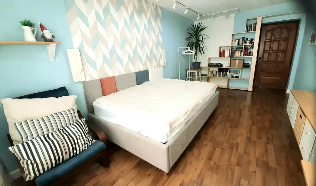 Изолированная комната в 7 минутах пешком от автовокзала