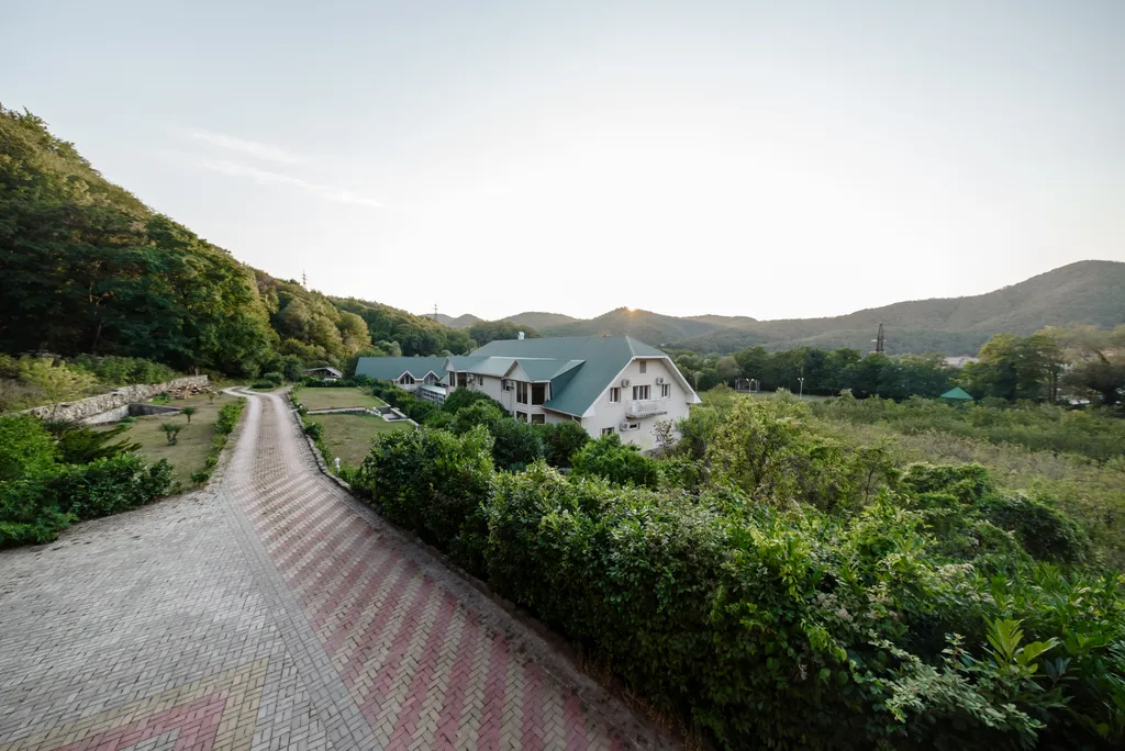 4-комнатный Дом