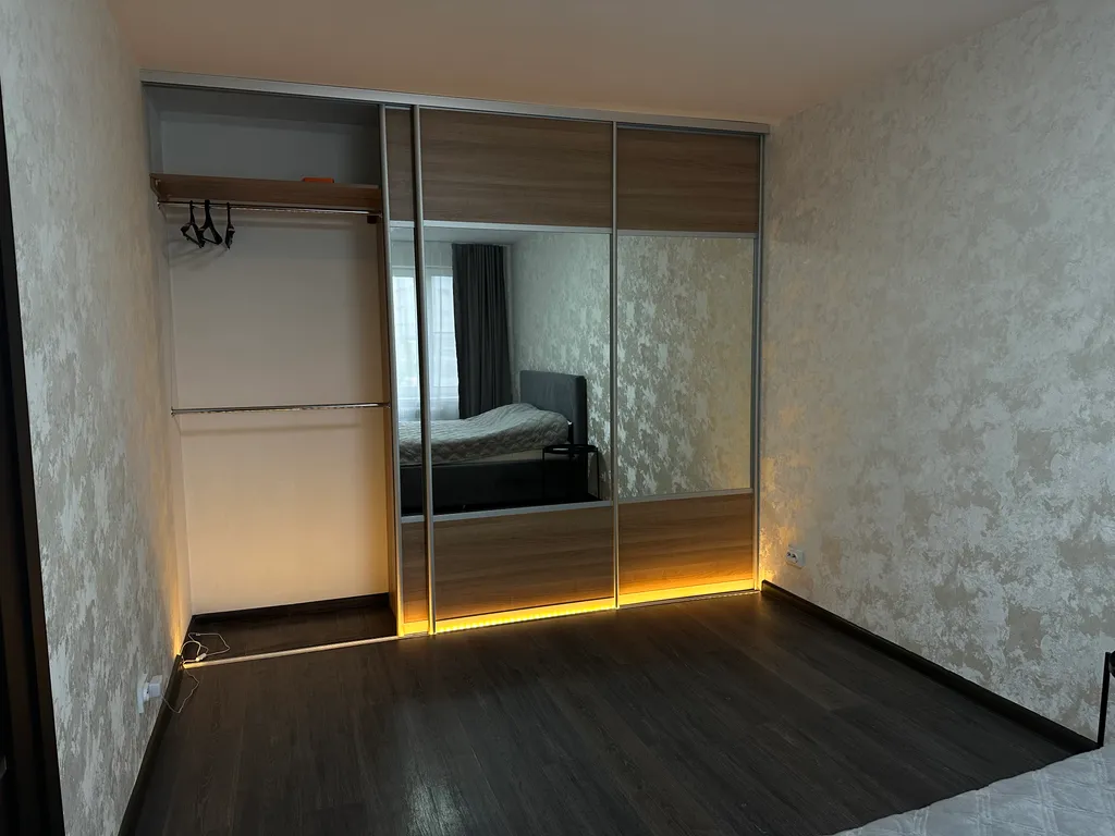 Квартира 1-комнатная Квартира — Бугры