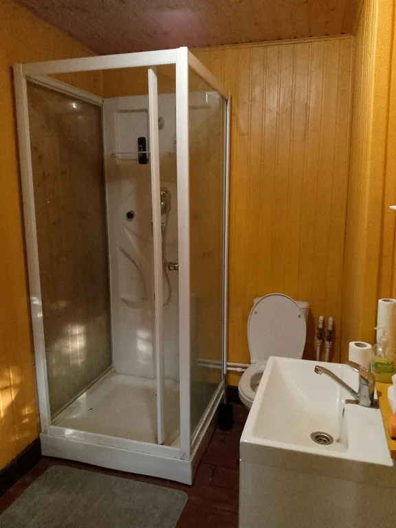 Двухэтажный Дом в Саду, баня и чан на дровах за доп.плату.