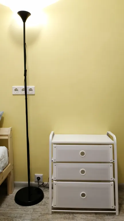 Квартира-студия около метро для большой компании из 6-ти человек