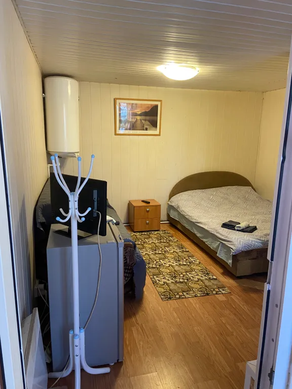 Квартира Квартира Уютный номер в мотеле на берегу реки Волхов — Великий Новгород