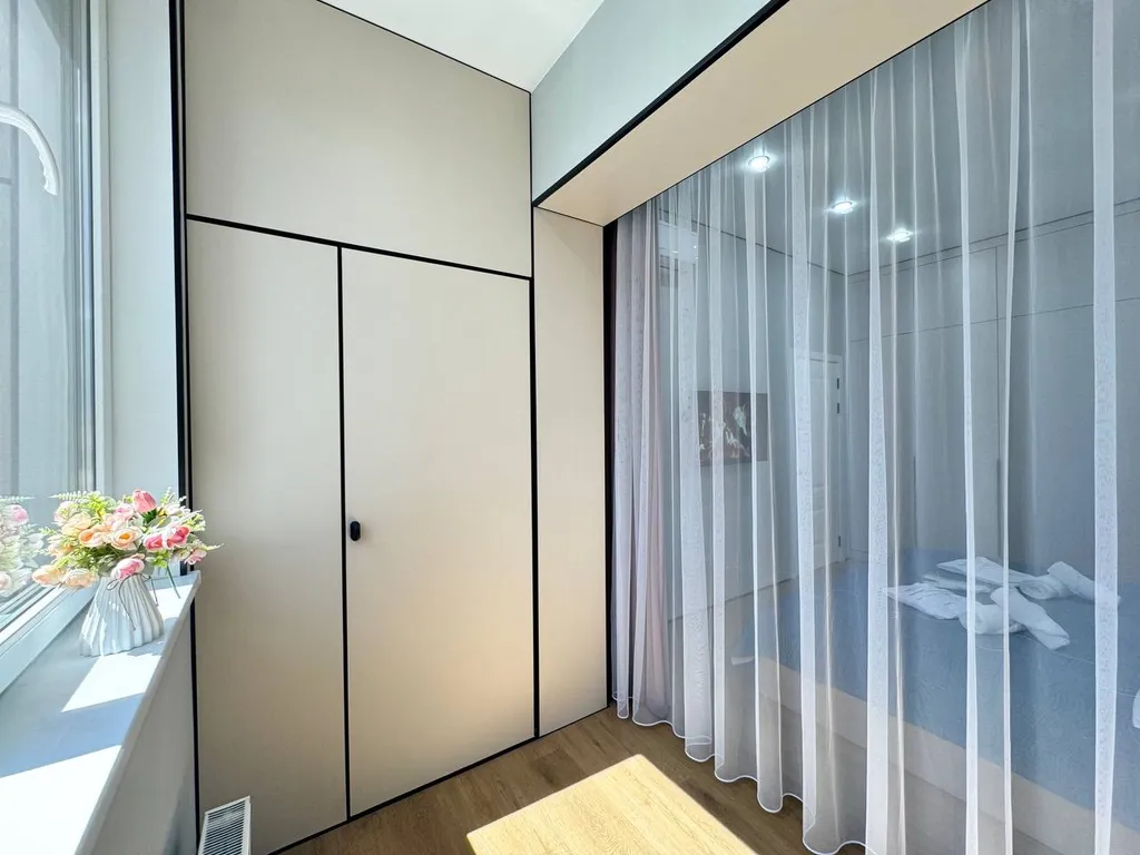 Евродвушка в ЖК Комфорт Сити с видом на горы, рядом с ТЦ MEGA