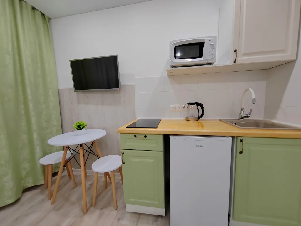 Уютная студия с лоджией