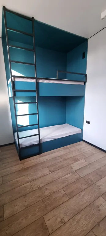 Уютная стильная квартира в тихом районе рядом с центром и морем