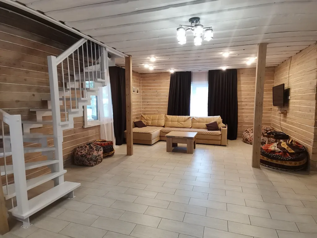 Новый уютный дом из профилированного бруса в кедровом лесу