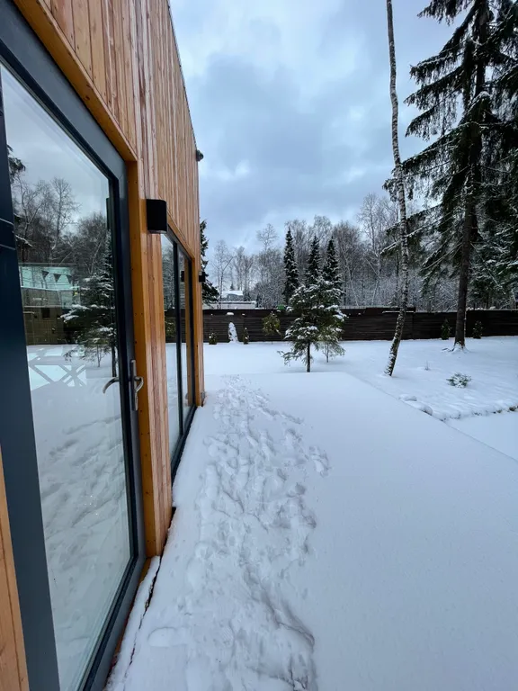 Отдых в доме в лесу с чаном и бассейном