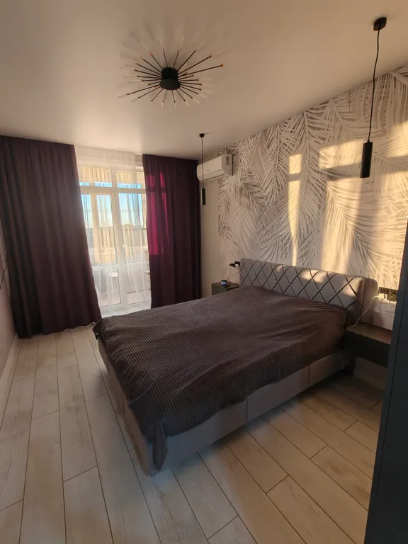 Квартира Квартира двухкомнатная большая — Мирное