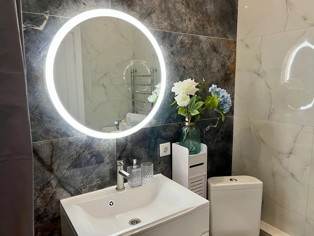 Элегантная квартира в ЖК Российский рядом со сквером и фонтаном