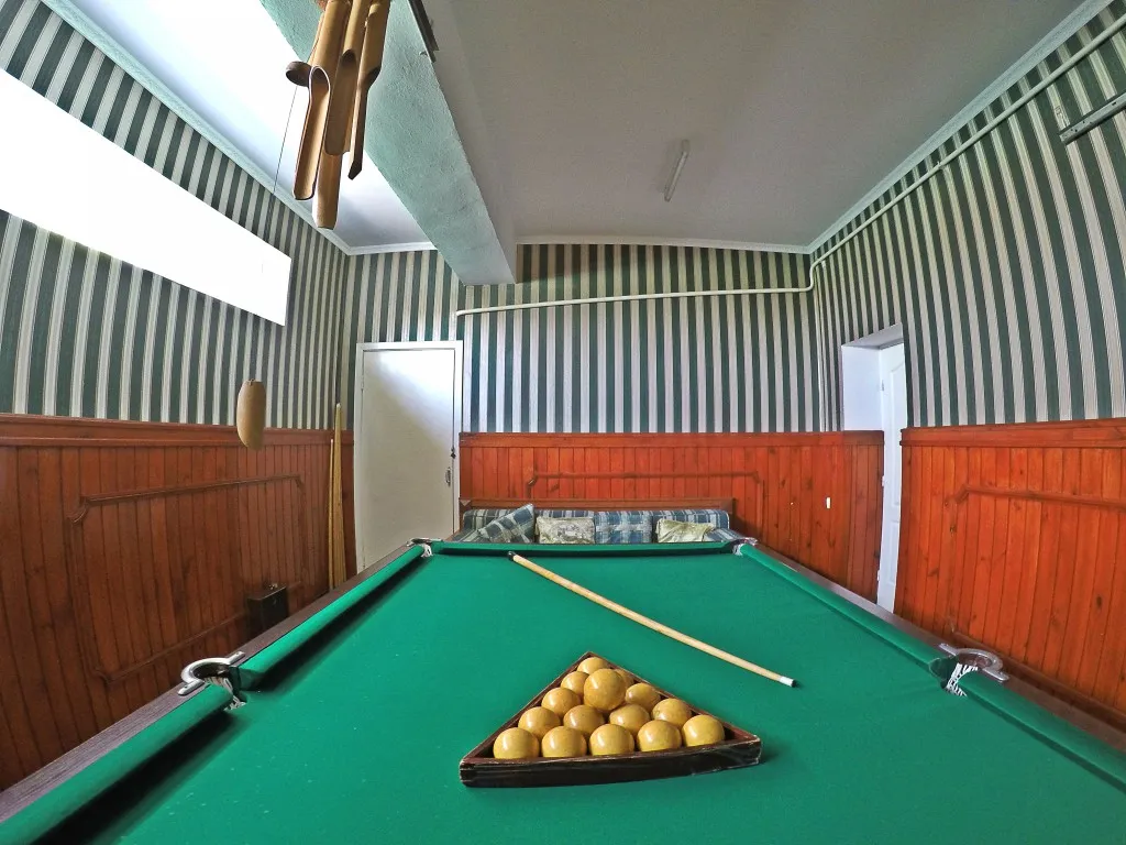 Дом в Ялте с бассейном и сауной