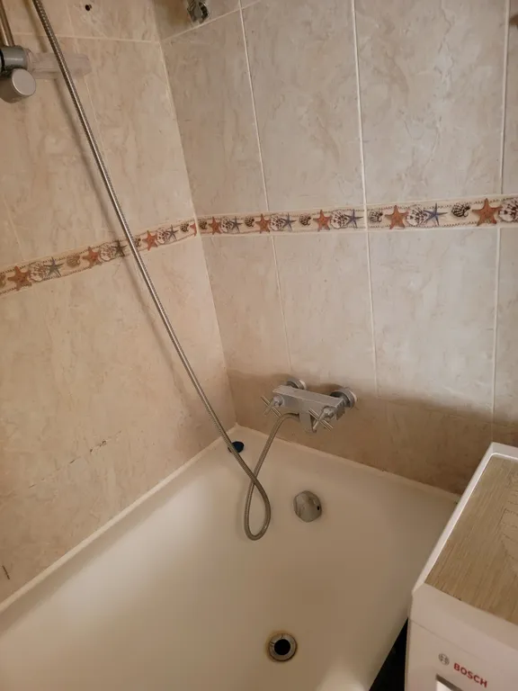 1к квартира на 6 спальных мест, рядом магазины