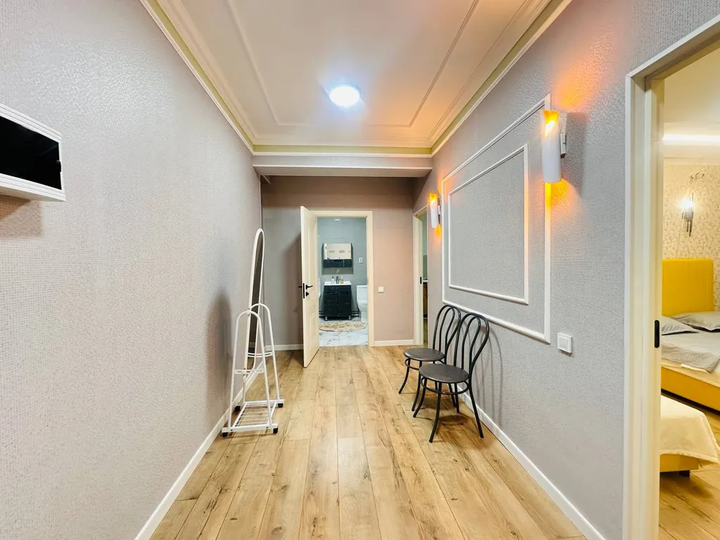 Уют для большой семьи рядом с автовокзалом и озером Сайран