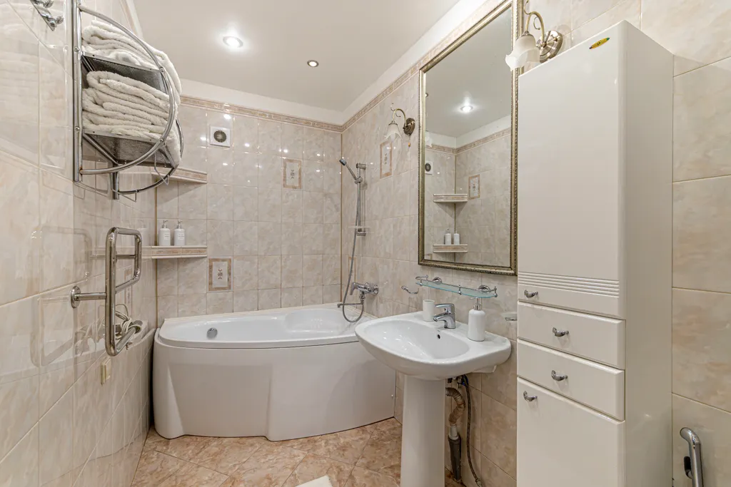 Квартира delux с 4 спальнями и парковкой у Эрмитажа