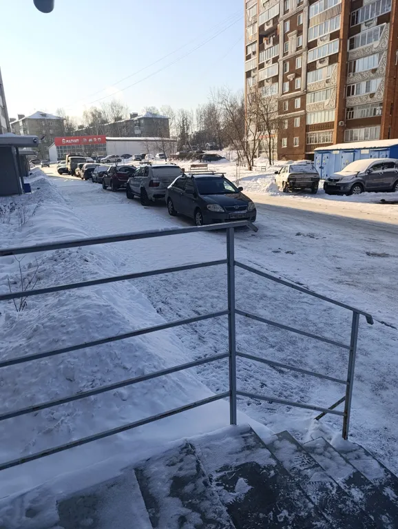 Уютная квартира, в новом доме с видом на пруд и горы