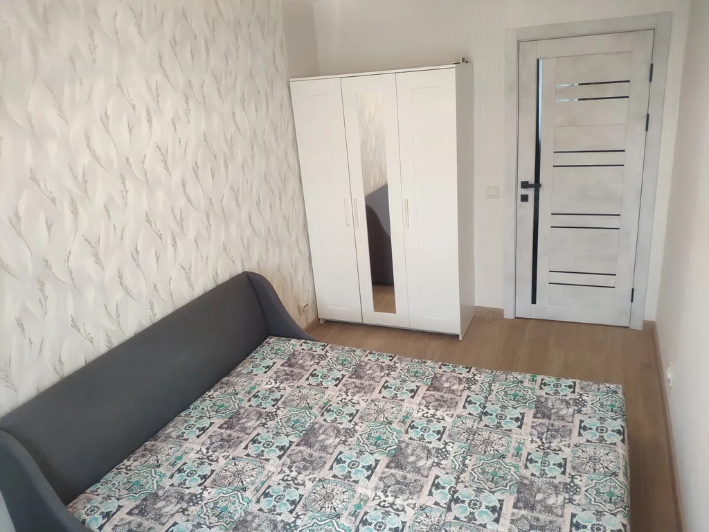 Новая квартира на Русском острове