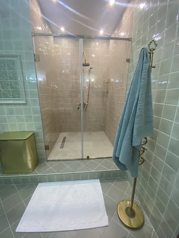 Апартаменты с видом на море!Красивая , атмосферная квартира !