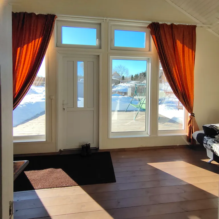 Уютный Домик с Террасой