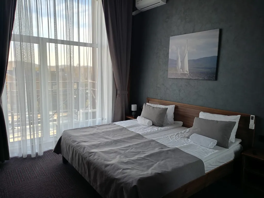 Квартира Двухкомнатные апартаменты Солнечная долина с увеличенной кроватью — аренда посуточно в Сыростан