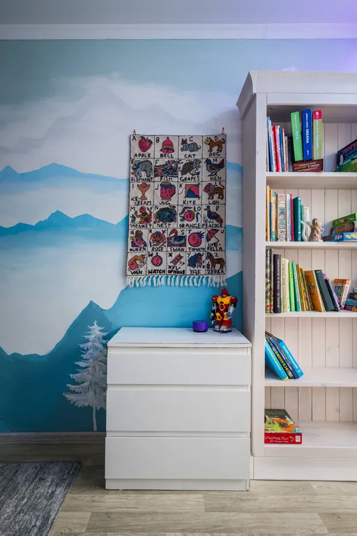 Квартира 3-комнатная Квартира — Шушары