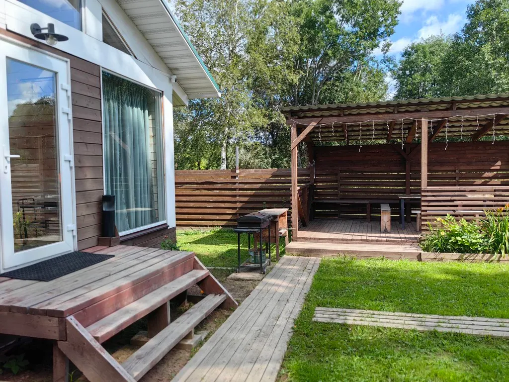 Часть дома с баней внутри