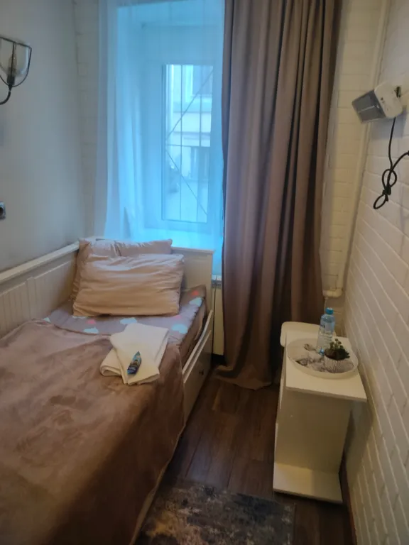 Квартира Квартира Номер с санузлом в самом центре Петербурга — Санкт-Петербург