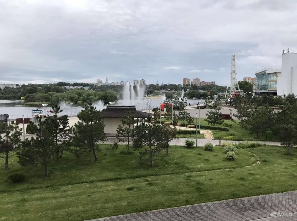 Уютная квартира около Аквамолла