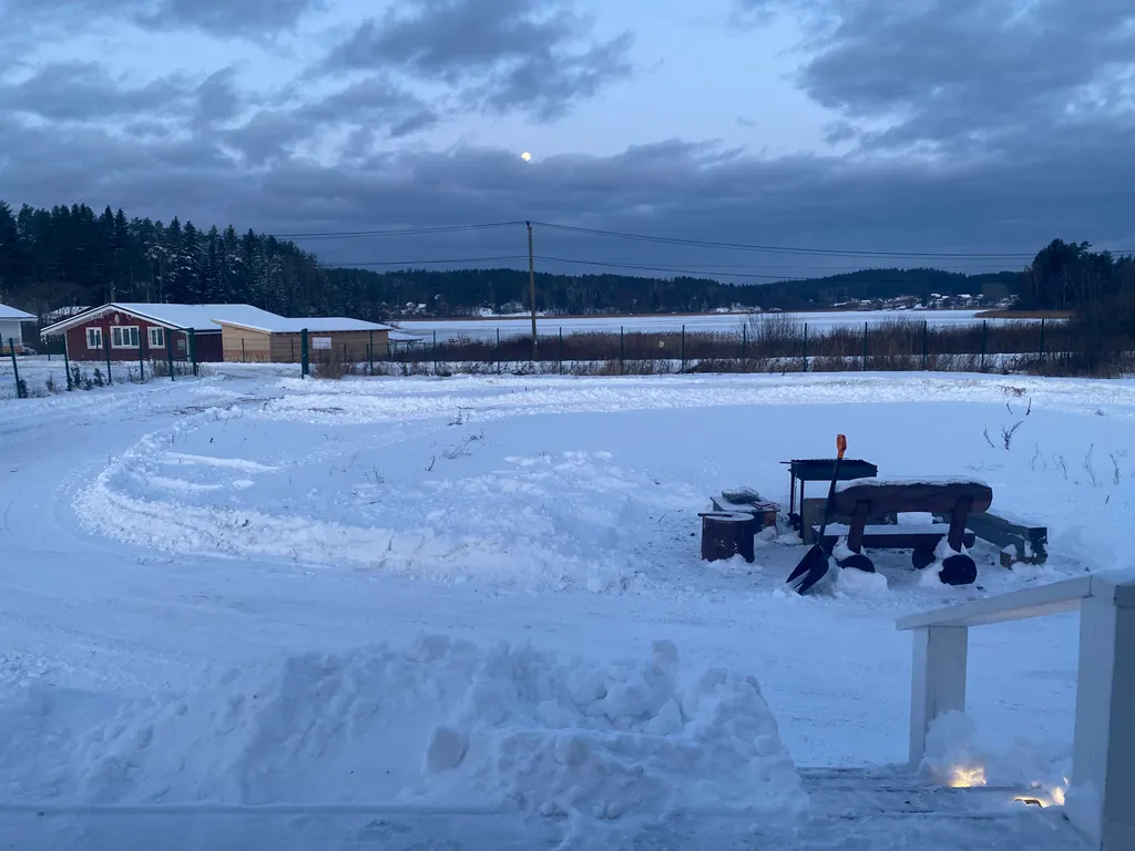 Новый коттедж на берегу ладожских шхер