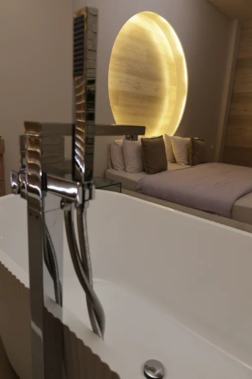 Ambassador apartment