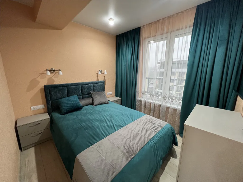 Апартаменты с отдельной спальней и видом на горы