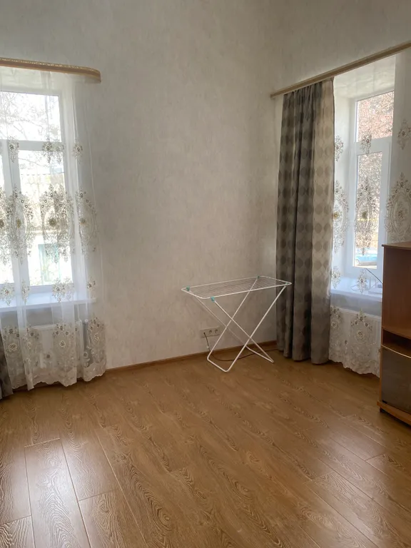 Уникальная квартира с интересным ремонтом и настоящим камином