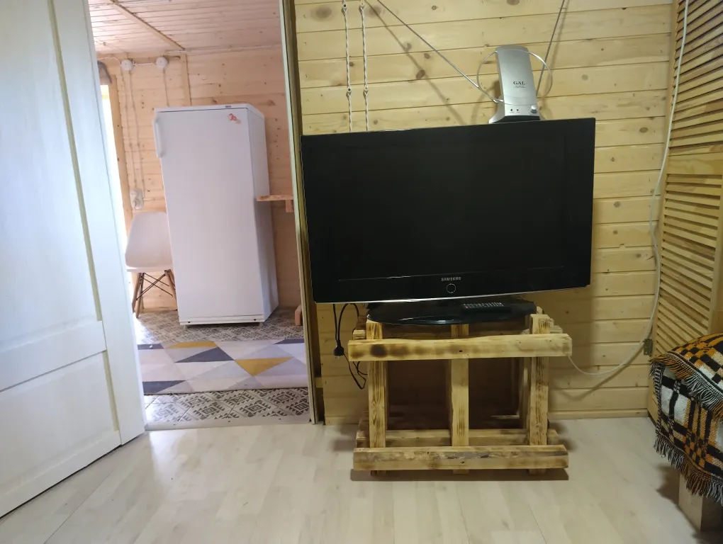 Коттедж Гостевой дом у пруда — Луга