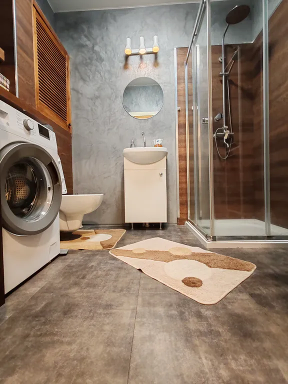 Большая студия с видом на Обь