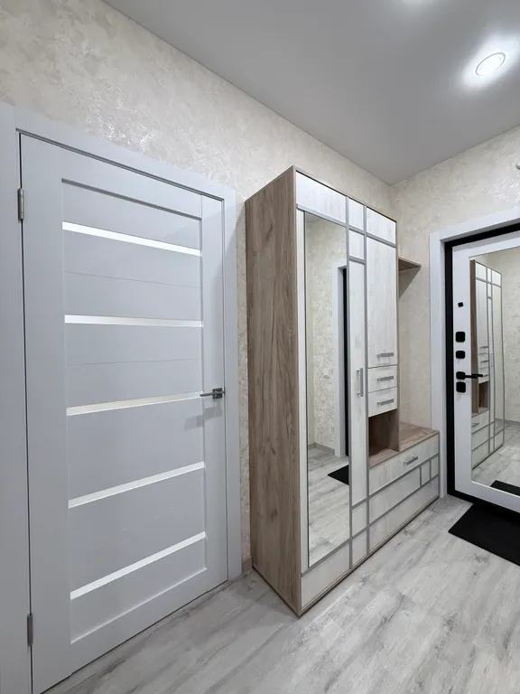 Новая квартира со стильным ремонтом в удобном районе