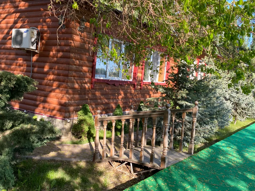 Дом на реке