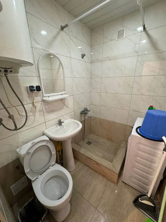 Трёхкомнатная квартира с ремонтом на ул Гочуа