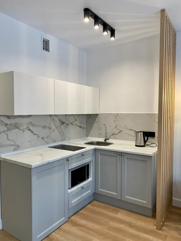 Студия с панорамными окнами