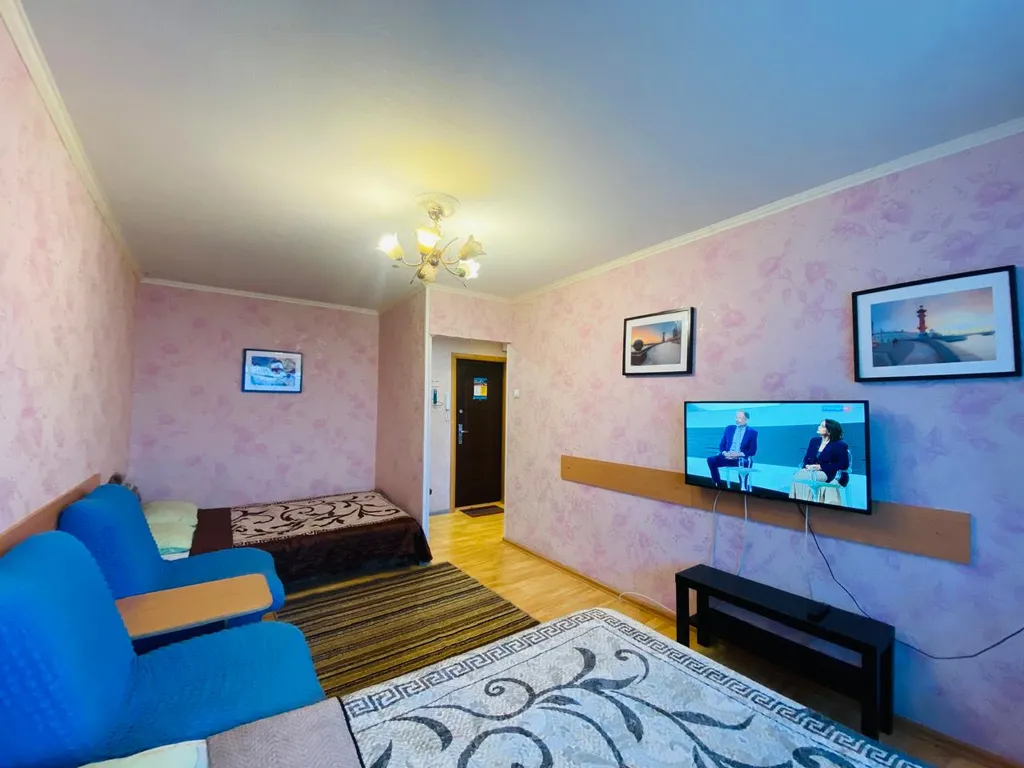 1-комнатная квартира с красивым видом на горы и залив