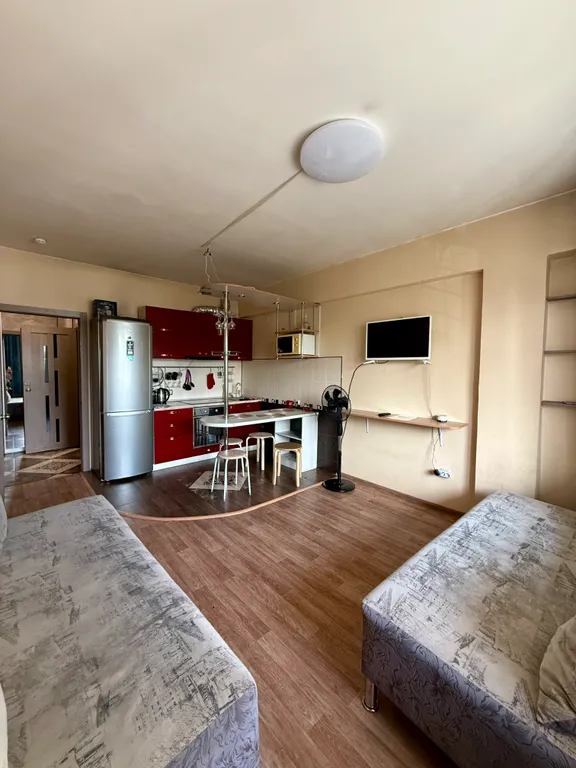 Квартира Квартира Евро двушка рядом с ТЦ Сильвер мол — Иркутск