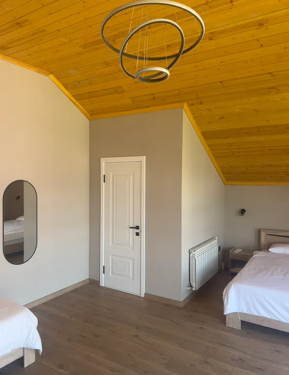 С панорамными окнами и видом на парк