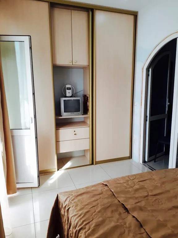 Квартира 2-комнатная Квартира — Адлер